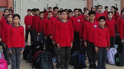 دقيقة حداد على أرواح شهداء غزة بمدارس الإسماعيلية 