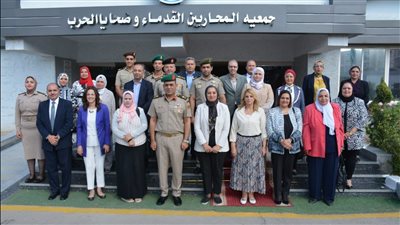 جمعية المحاربين القدماء وضحايا الحرب تستقبل وفدين من جامعتي القاهرة وعين شمس