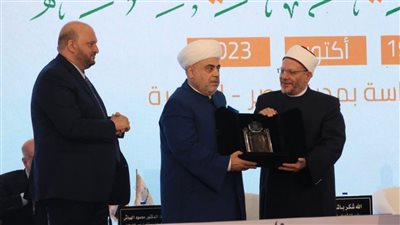 شيخ الإسلام الله شكر باشا: مصر معروفة بأنها صاحبة الفضل في الحفاظ على قيم الدين