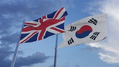 كوريا الجنوبية وبريطانيا تجريان تدريبات عسكرية مشتركة لتعزيز التعاون بين البلدين