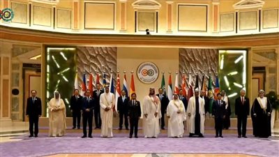 انطلاق قمة الرياض بين دول الخليج ورابطة 