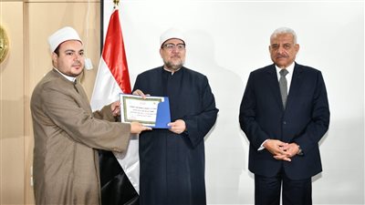 وزير الأوقاف: مواقف الرئيس المشرفة موطن فخر و اعتزاز لكل مصري وعربي