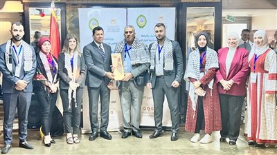 وزير الشباب والرياضة يوجه بتوفر الاستضافة الكاملة للوفد الفلسطيني المشارك بسفينة النيل 