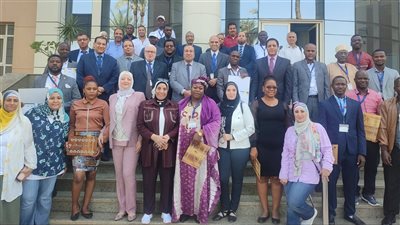 معهد بحوث القطن يكرم 18 متدربًا من 12 دولة إفريقية 