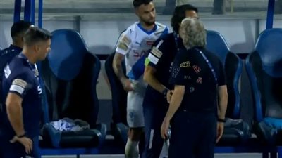 جيسوس يدخل في مشادة مع لاعب الهلال السعودي 
