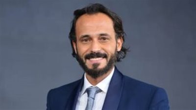 يوسف الشريف: سيناء خط أحمر وافتخر بجيش مصر