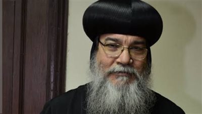 الأنبا مكاريوس يترأس 