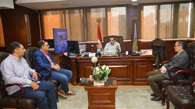 محافظ الغربية يعقد اجتماعًا للاستعداد لمواجهة الكوارث والأزمات 