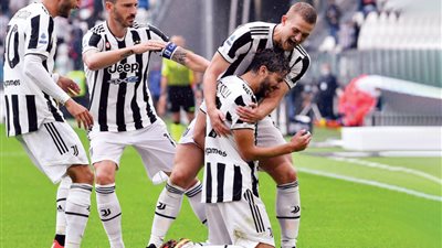 يوفنتوس في صدام قوي أمام فروزينوني في كأس إيطاليا