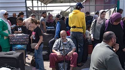 تفاصيل رفض السيسى عبور 50 أمريكيًا من غزة إلى مصر.. فيديو