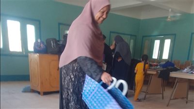 معرض لتسويق منتجات الشباب الحرفية في مركز شباب المكس القبلى بباري