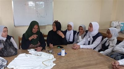 تنفيذ ورش للتفصيل والخياطة بقصر ثقافة بني مر بأسيوط