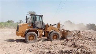 حملة مكبرة لرفع المخلفات بمجلس قروى الغرب بهجورة بنجع حمادي