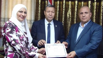 المعهد القومي للتغذية يُكرِّم تعليم دمياط 