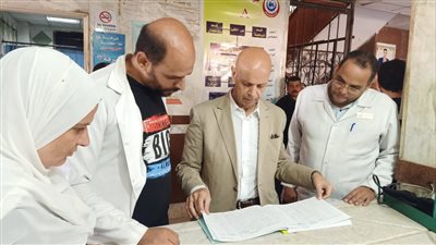 وكيل صحة الشرقية يتفقد الخدمات الطبية بمستشفى أبوحماد المركزي