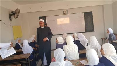 رئيس منطقة الغربية يتابع سير الدراسة بمعاهد قطور التعليمية 