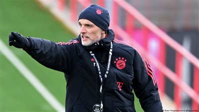 توماس توخيل يشيد بأدم وارتون نجم كريستال بالاس 