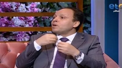 مفاجأة.. تناول هرمون الذكورة يُصيب الرجال بالعقم والتثدي
