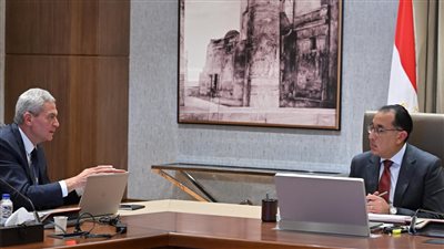 التعاقد على توريد مستحضرات دوائية مصرية إلى زامبيا بإجمالي 24 مليون دولار