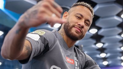 نيمار يهاجم الصحافة البرازيلية بسبب إنريكي