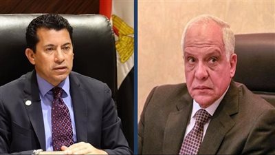 استغاثة لوزير الرياضة ومحافظ الجيزة.. كارثة بشرية بملعب مركز شباب العبور| بالمستندات