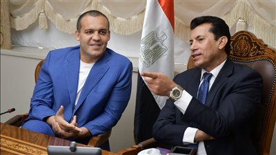 وزير الشباب: تقديم الدعم والتسهيلات اللازمة لتنمية رياضة الملاكمة في مصر