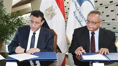 توقيع بروتوكول بين مكتبة الإسكندرية وهيئة تعليم الكبار