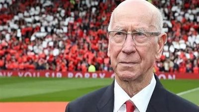 كلوب يعلق على وفاة أسطورة مانشستر يونايتد بوبي تشارلتون