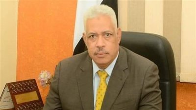 مديرية العمل بأسيوط تنظم حملة على المنشآت داخل القرية الذكية بأسيوط الجديدة