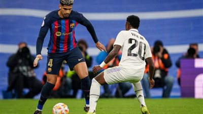 الإعلان عن حكم مباراة ريال مدريد وبرشلونة بالكلاسيكو
