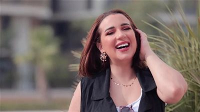 أزمات أسما شريف منير مع الجمهور .. والأخير يعلق 