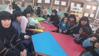 قصر ثقافة الغنايم يقدم ورشة إكسسوارات الخرز بمدرسة الفصل الواحد