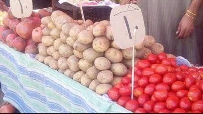 أسعار الخضراوات والفواكه بأسواق قنا اليوم الجمعة