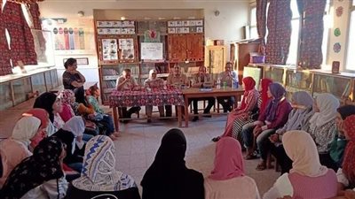 ثقافة المنيا تناقش دور القيادة النسائية في الريف