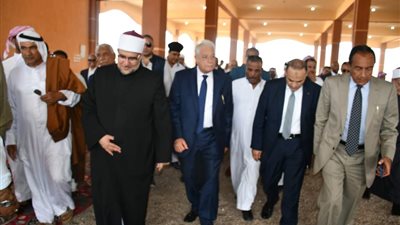 لقاء شعبي لمحافظ جنوب سيناء ووزير الأوقاف ومفتي الجمهورية بأهالي نويبع