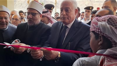 محافظ جنوب سيناء ووزير الأوقاف يفتتحان مسجد نوبيع