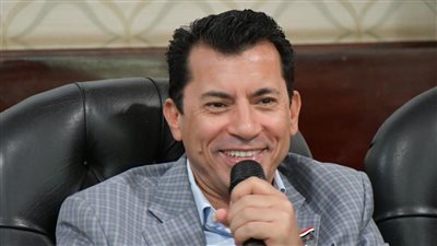 وزير الشباب: المرأة المصرية أثبتت كفاءتها لشغل المناصب السياسية والقيادية 