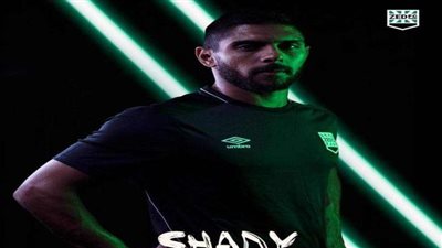 شادي حسين يقود تشكيل زد الرسمي لمباراة سموحة 