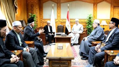 وكيل الأزهر يستقبل مفتي ولاية بينانج الماليزية لبحث سبل التعاون المشترك
