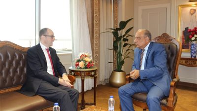 وزير قطاع الأعمال العام يستقبل سفير النمسا بالقاهرة لبحث تعزيز التعاون الاقتصادي