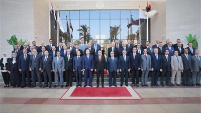 وزير العدل يجتمع برؤساء المحاكم الابتدائية والاقتصادية