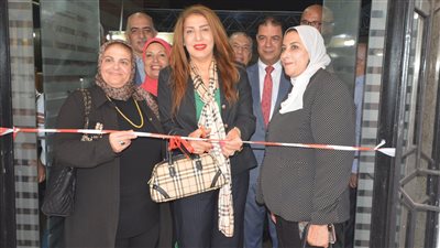 بانوراما أكتوبر .. الثقافة تفتتح معرض فنون تشكيلية فى بور سعيد