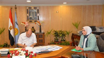 محافظ أسيوط يؤكد التنسيق بين الجهات لرصد وإزالة التعديات ومخالفات البناء