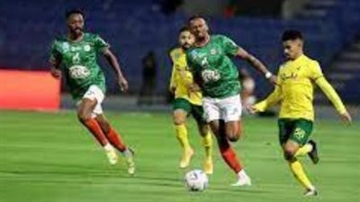 محمد شريف وطارق حامد.. تقدم الخليج أمام ضمك بعد مرور 30 دقيقة 