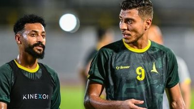 محمد شريف وطارق حامد.. تعادل إيجابي بين الخليج وضمك في الشوط الأول 