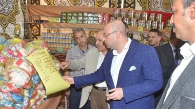 محافظ بني سويف يتفقد فرع 