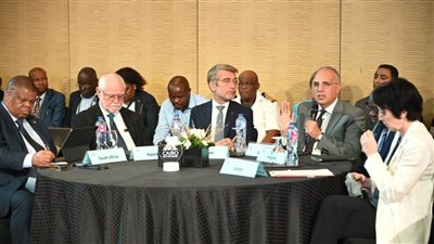 وزير الري يرأس الاجتماع الأول للجنة التوجيهية لمبادرة AWARe