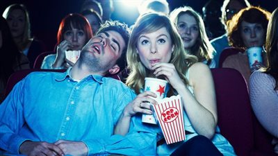 مشاهدة فيلمك المفضل في السينما تحميك من الإصابة بمرض مزمن خطير