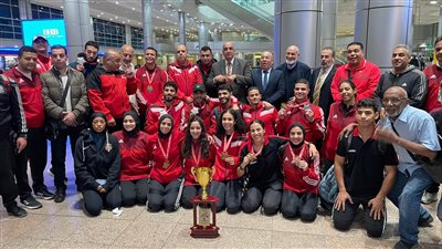وزير الرياضة يهنئ بعثة الكاراتية.. ويؤكد: فخورون بأبطال مصر