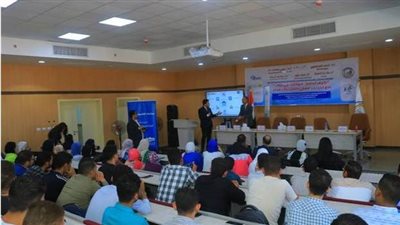 جامعة أسيوط الأهلية تنظم تدريبياً لتأهيل الطلاب لسوق العمل